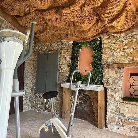 Appartement With - Valentina Carcassonne